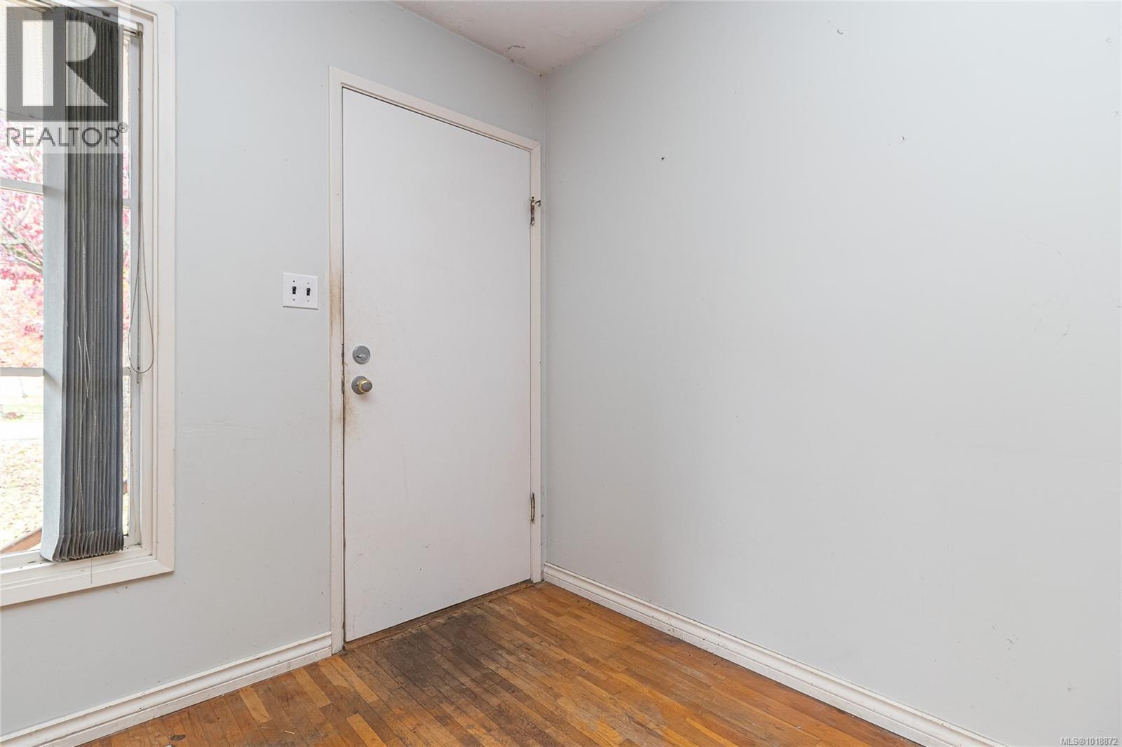  9675 Sixth Street, Sidney