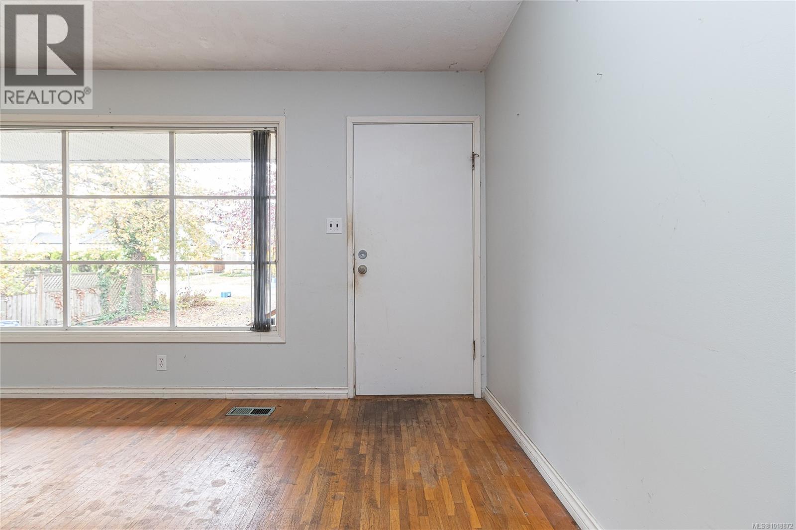  9675 Sixth Street, Sidney