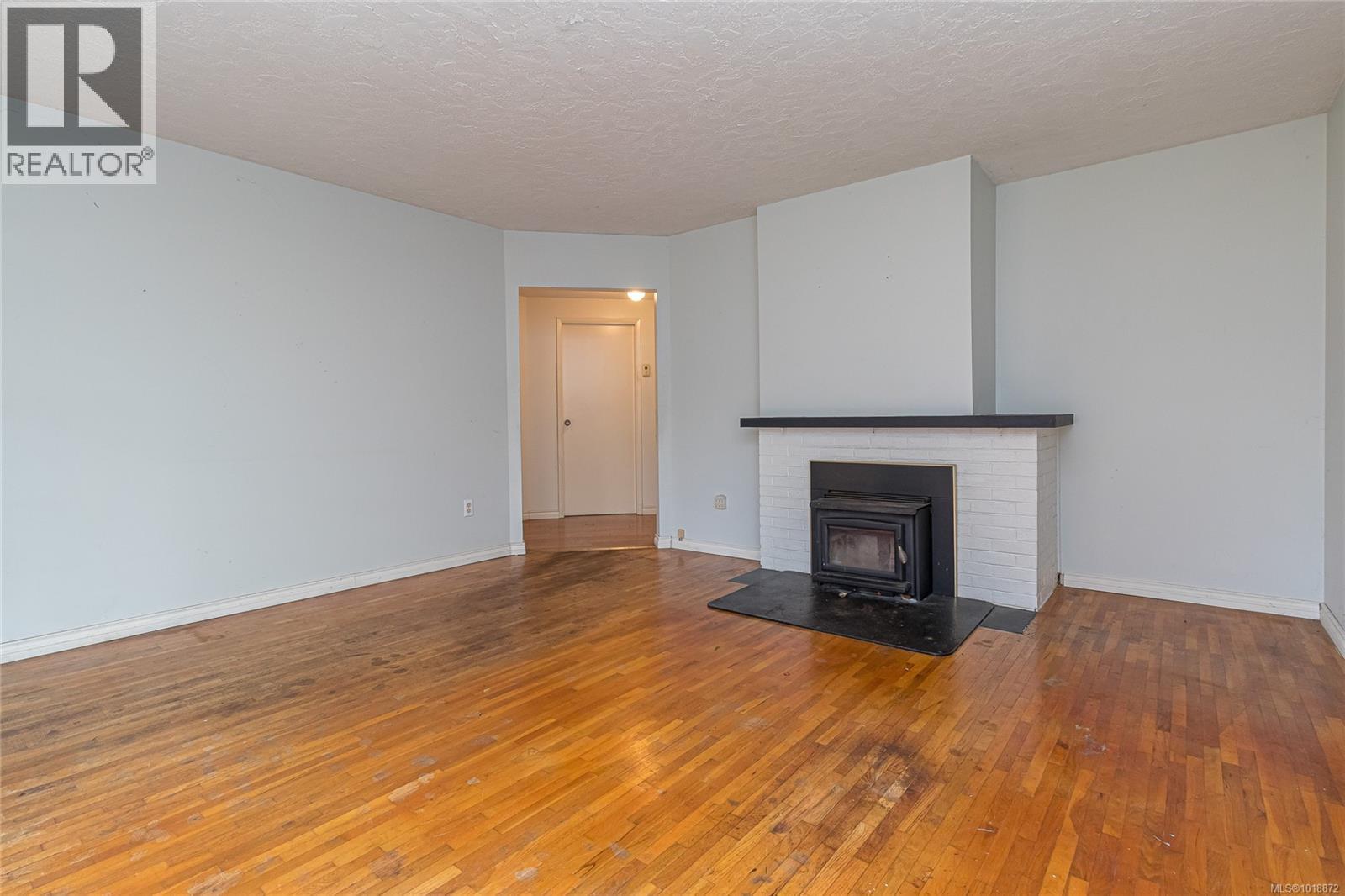  9675 Sixth Street, Sidney