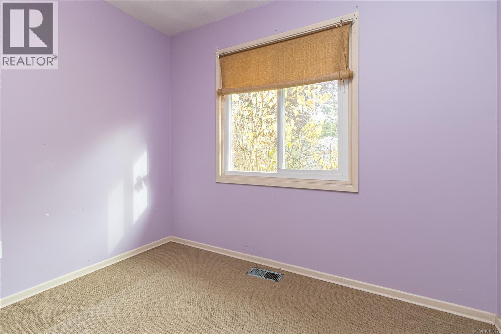  9675 Sixth Street, Sidney