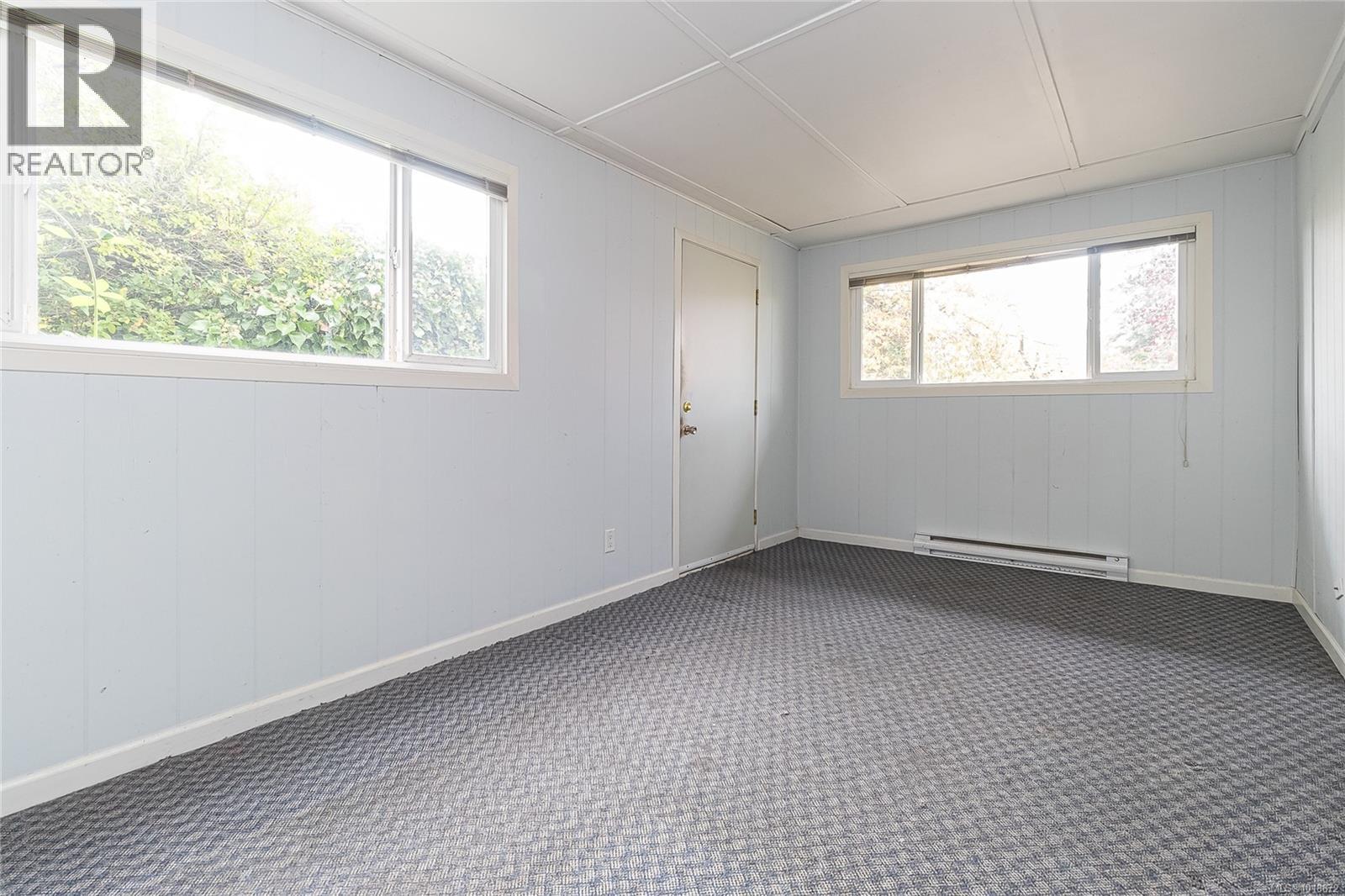  9675 Sixth Street, Sidney