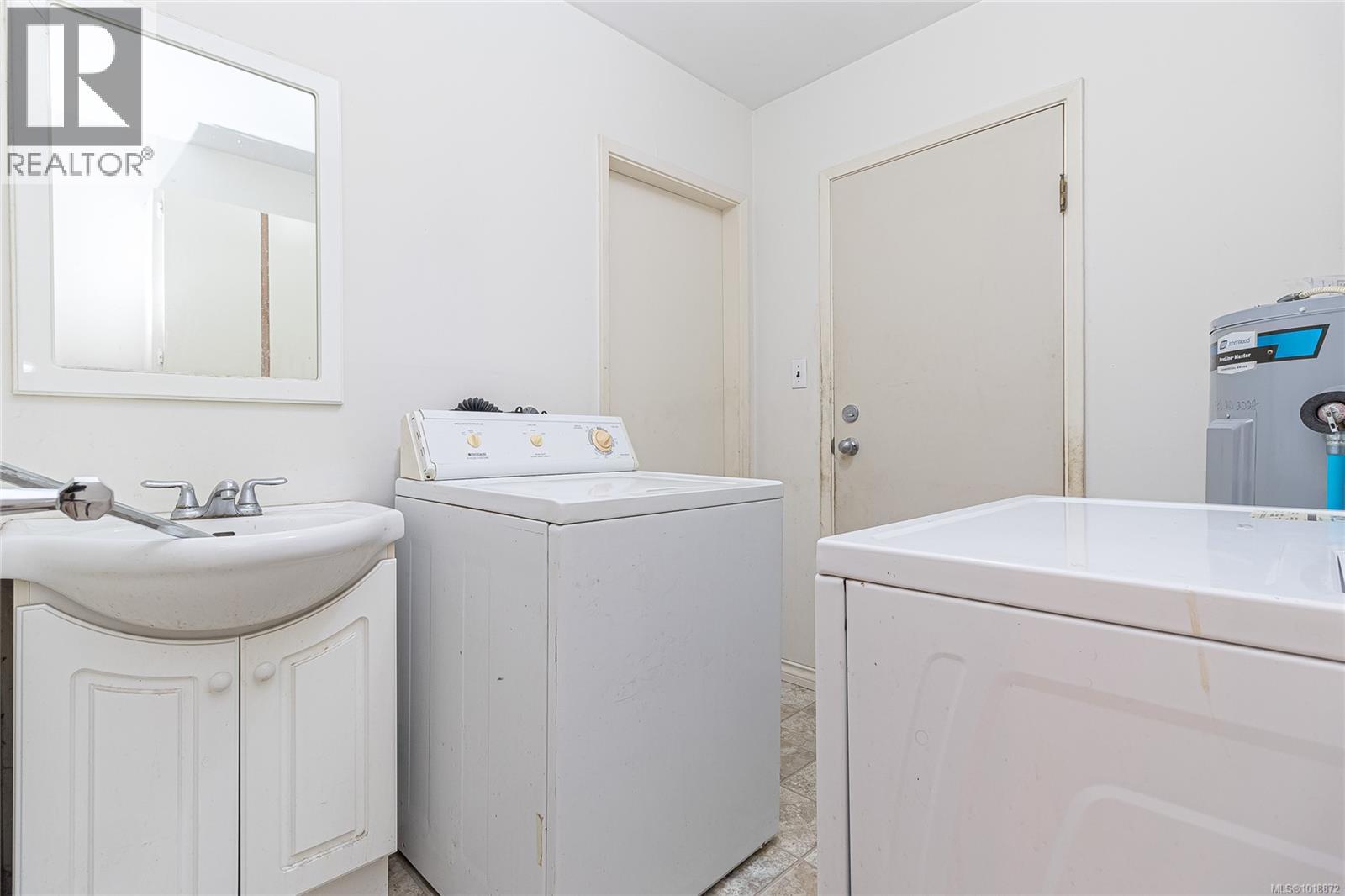  9675 Sixth Street, Sidney