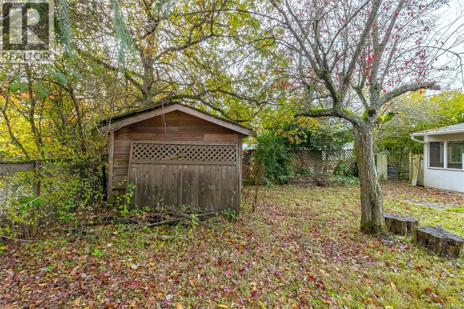  9675 Sixth Street, Sidney