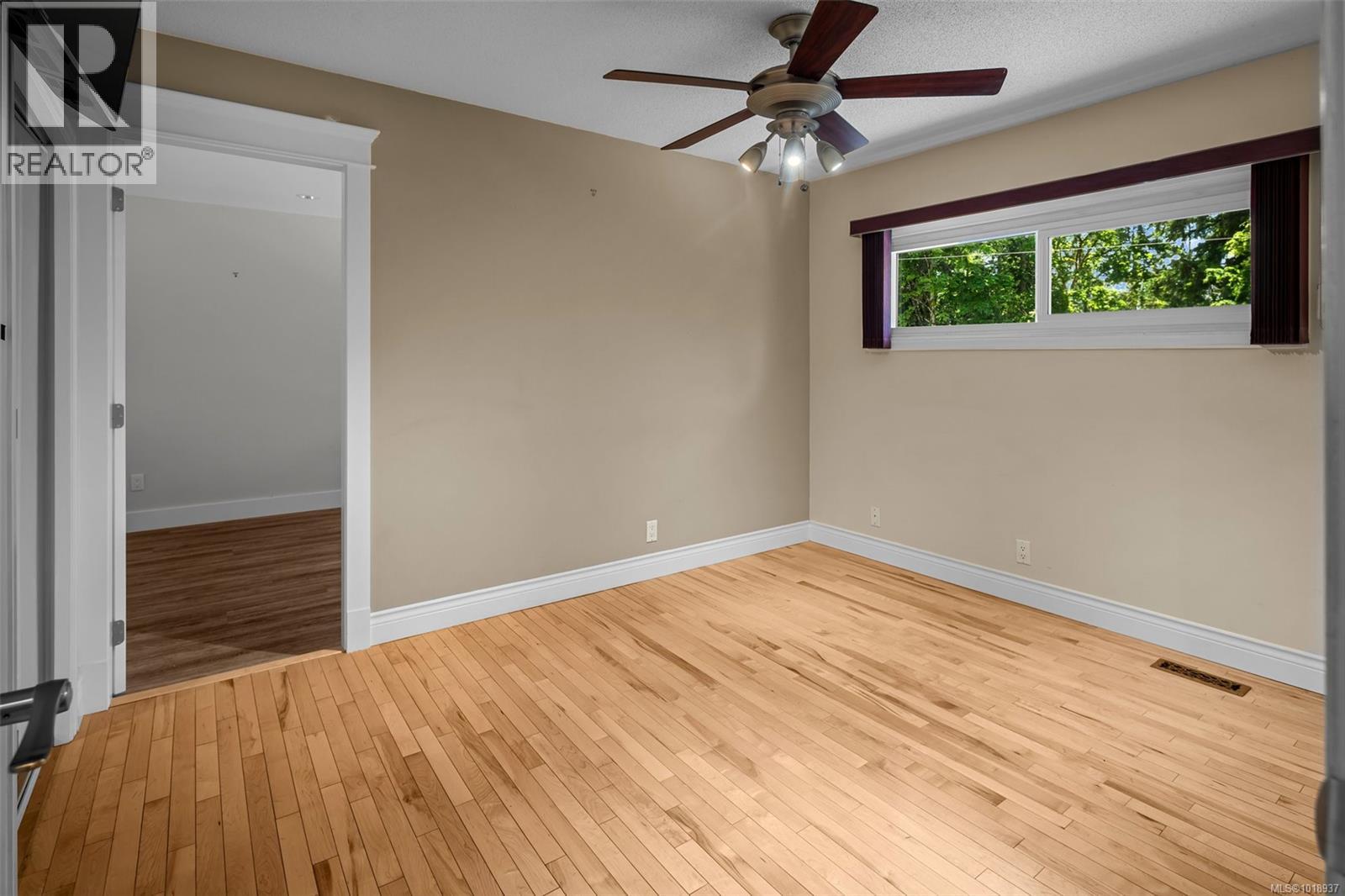 2381 BELLAMY RD - 22