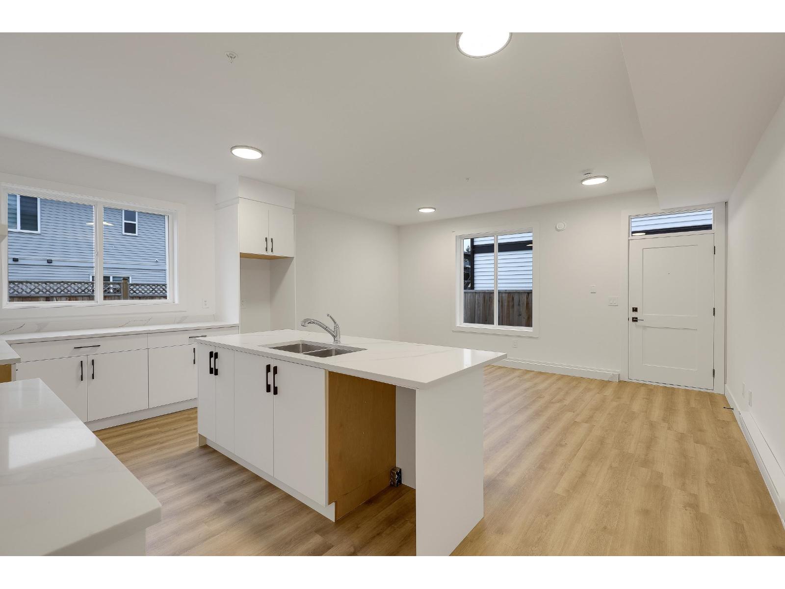 32738 CARTER AVENUE, Mission