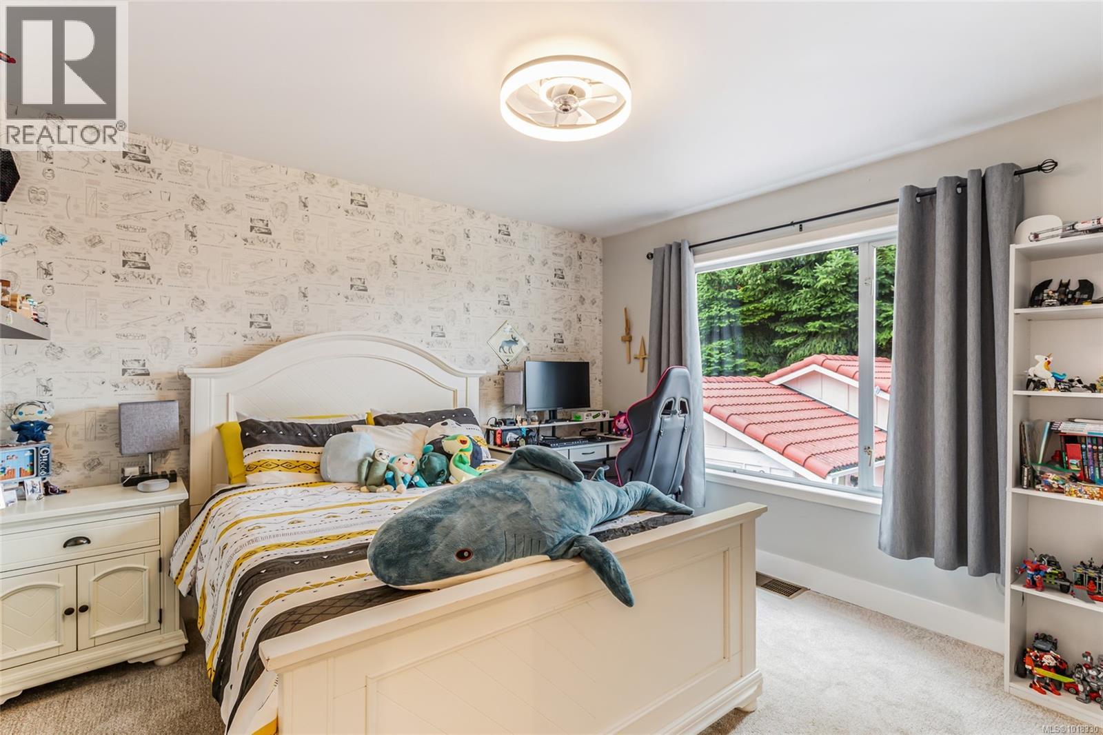 511 Panorama Pl, Parksville