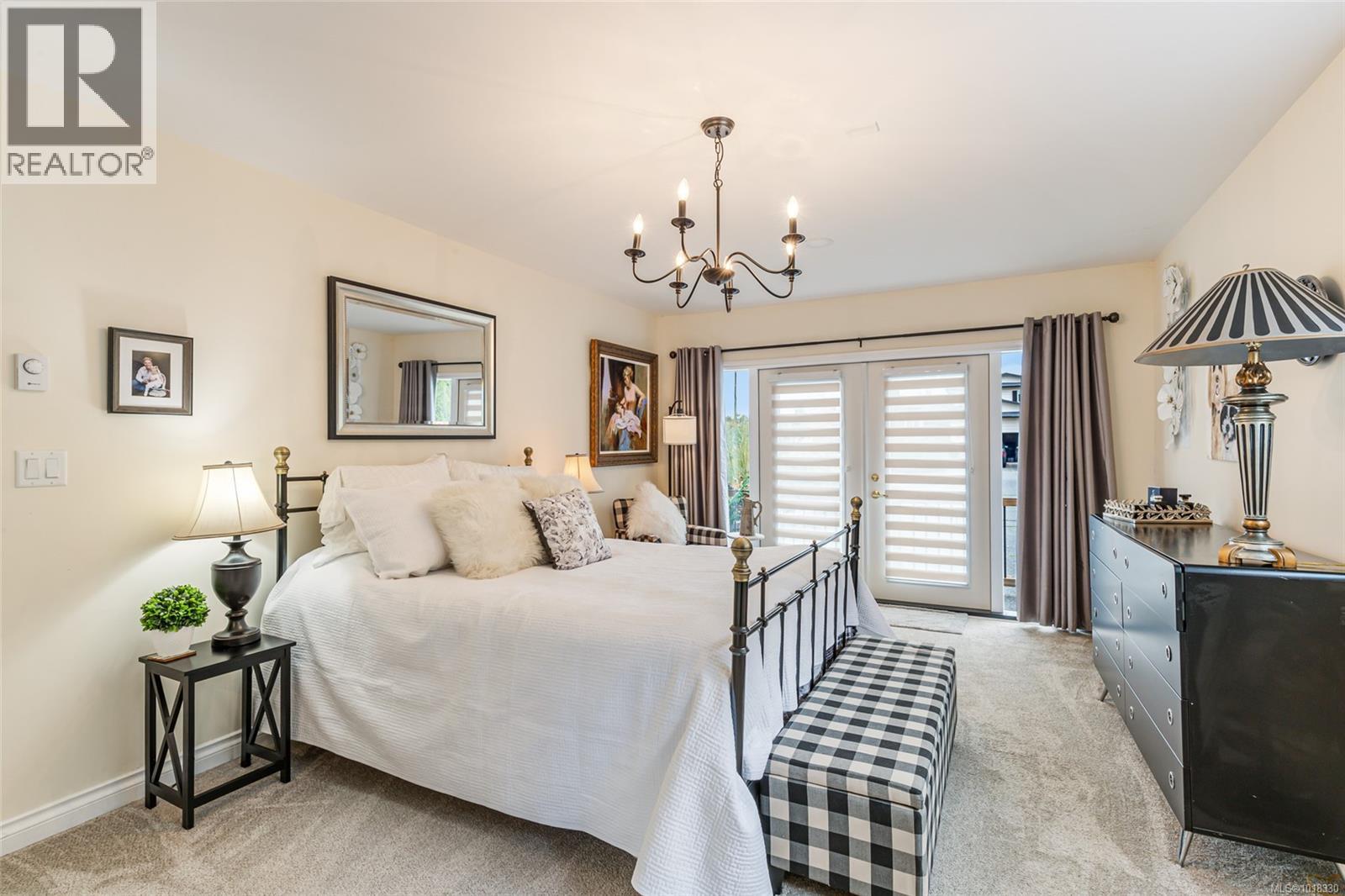 511 Panorama Pl, Parksville