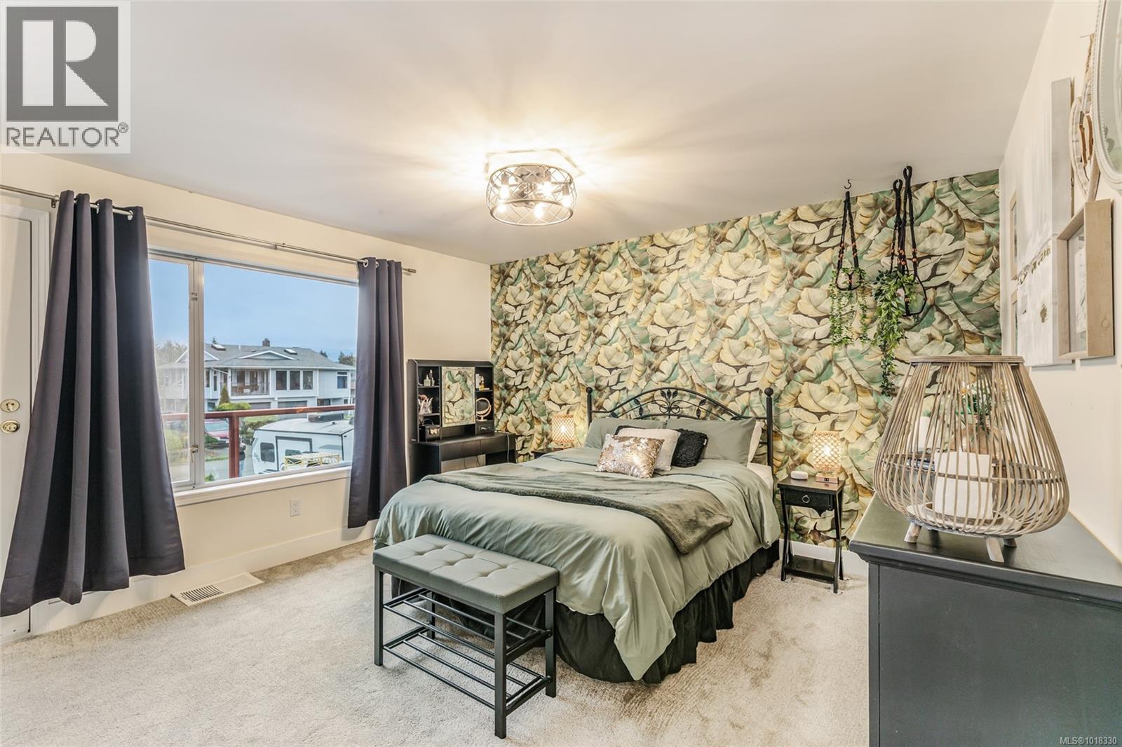 511 Panorama Pl, Parksville