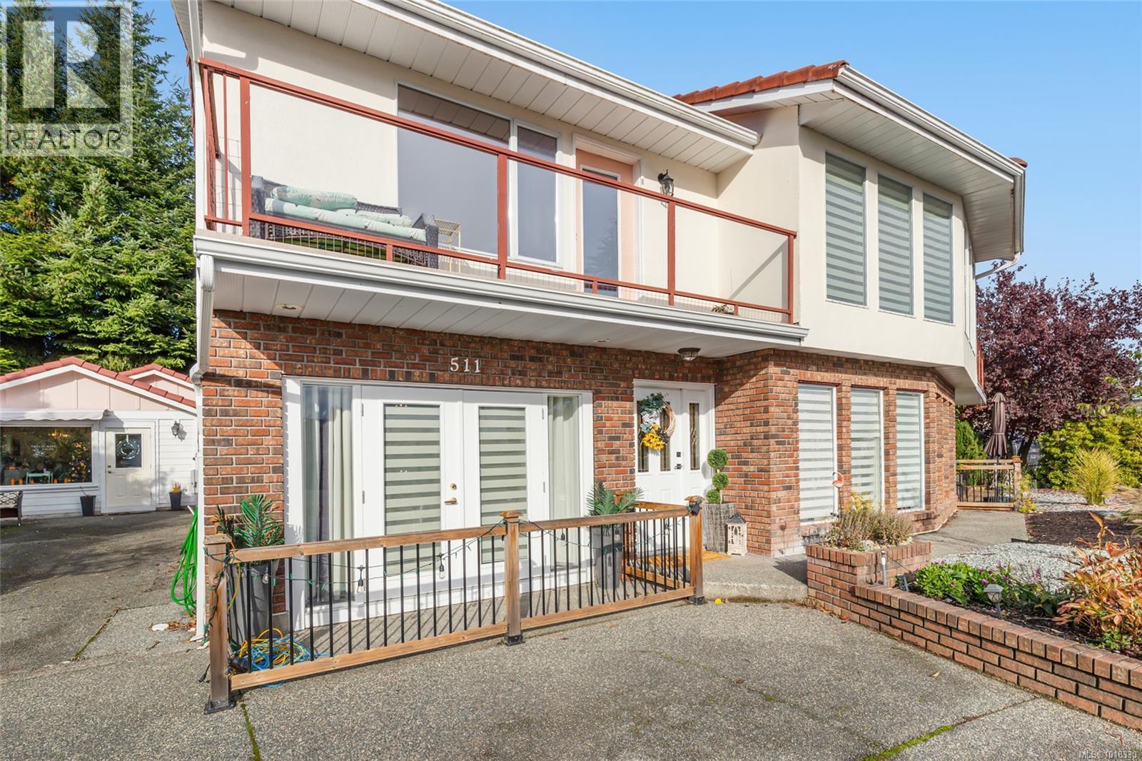 511 Panorama Pl, Parksville