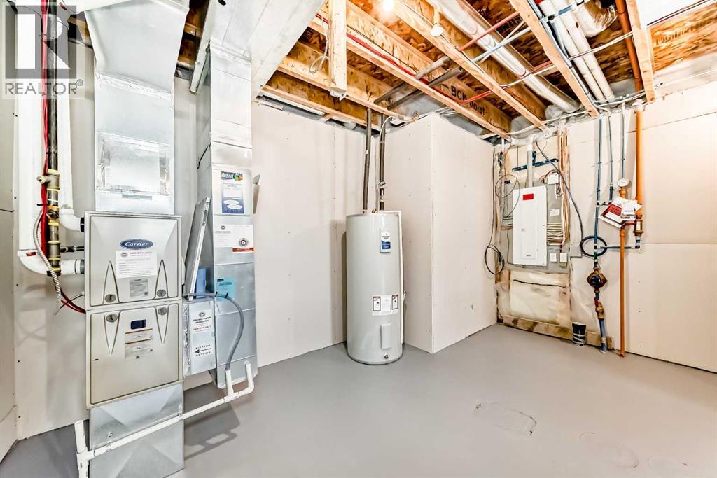 Single Family House for Sale in  Hotchkiss Drive SE Hotchkiss Calgary 