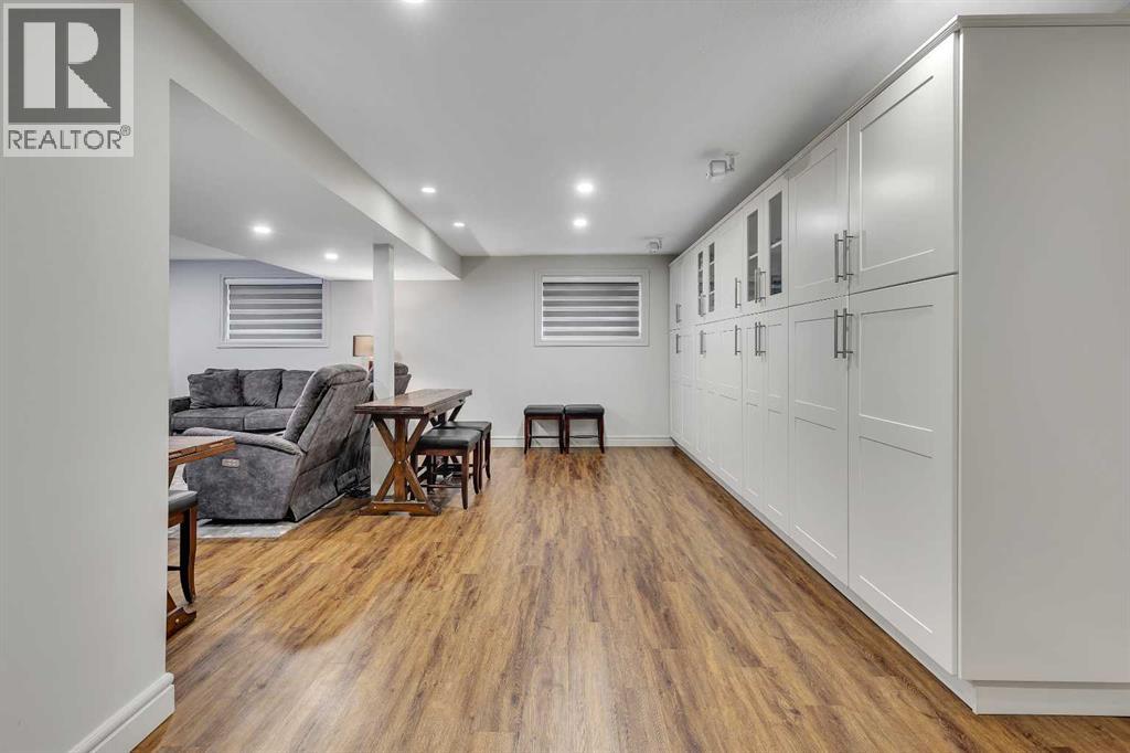 Single Family House for Sale in  castleglen Way NE Castleridge Calgary 