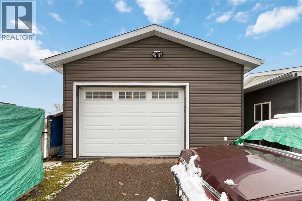 181 Greenbriar Bay, Fort McMurray