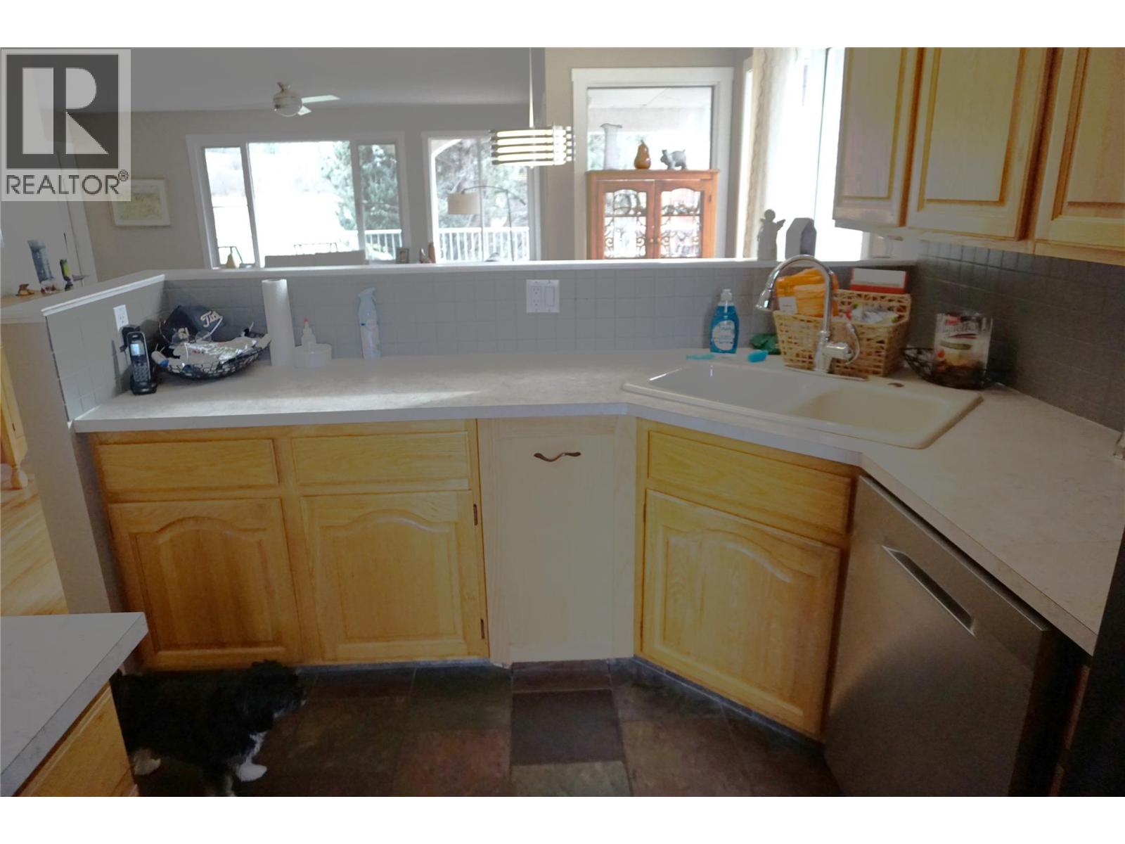 #10 5054 RIVERVIEW ROAD - 19