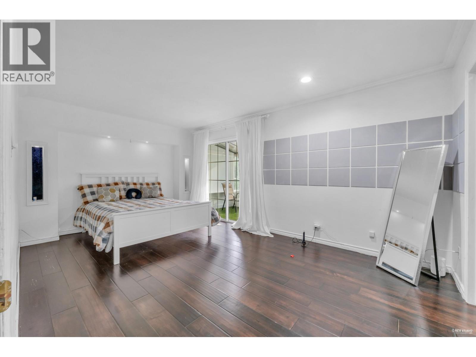 4380 WOODCREST ROAD, West Vancouver