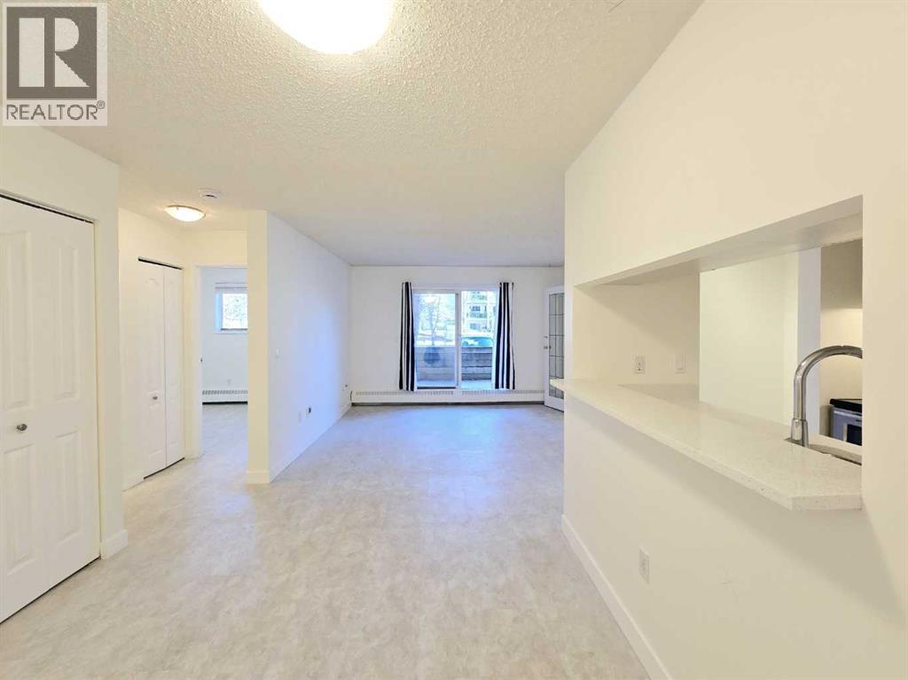 Single Family House for Sale in   Dover Point SE Dover Calgary 