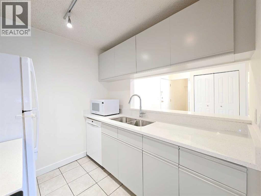 Single Family House for Sale in   Dover Point SE Dover Calgary 