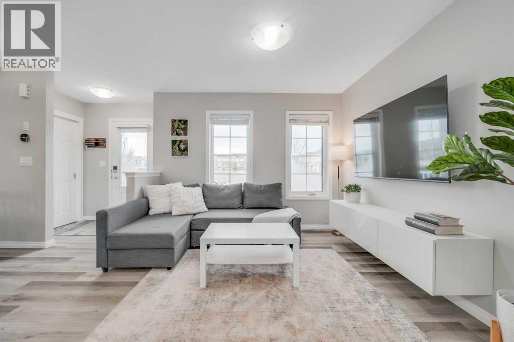 Single Family House for Sale in  Yorkville Boulevard SW Yorkville Calgary 