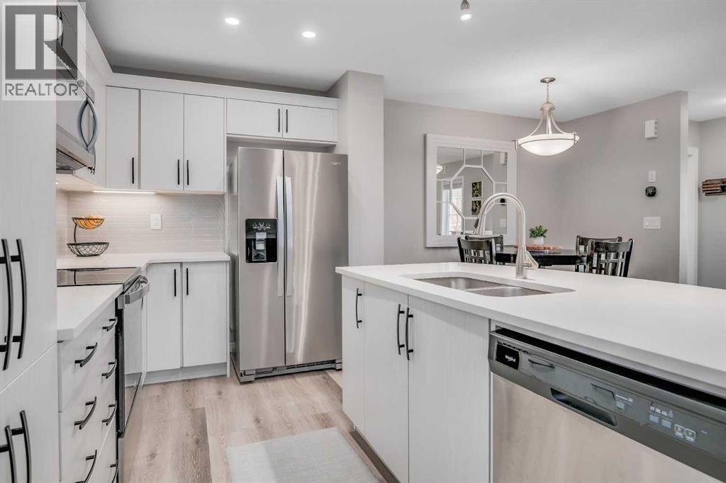 Single Family House for Sale in  Yorkville Boulevard SW Yorkville Calgary 