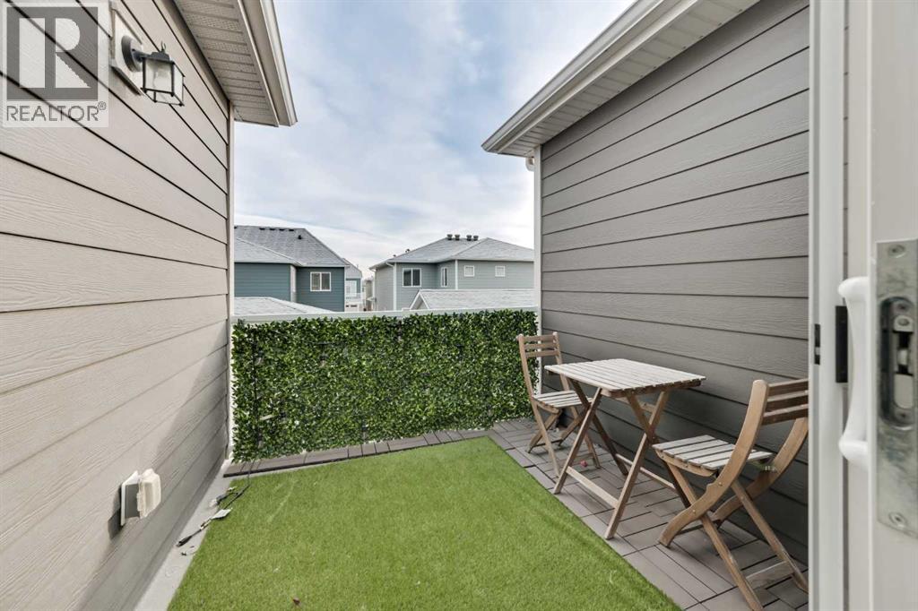 Single Family House for Sale in  Yorkville Boulevard SW Yorkville Calgary 