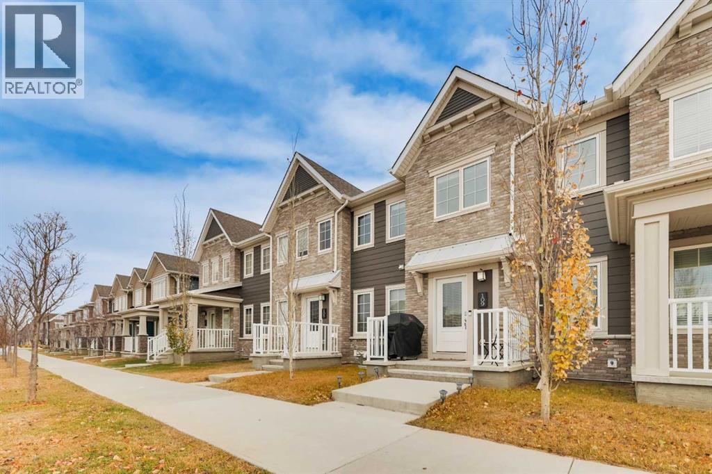 Single Family House for Sale in  Yorkville Boulevard SW Yorkville Calgary 