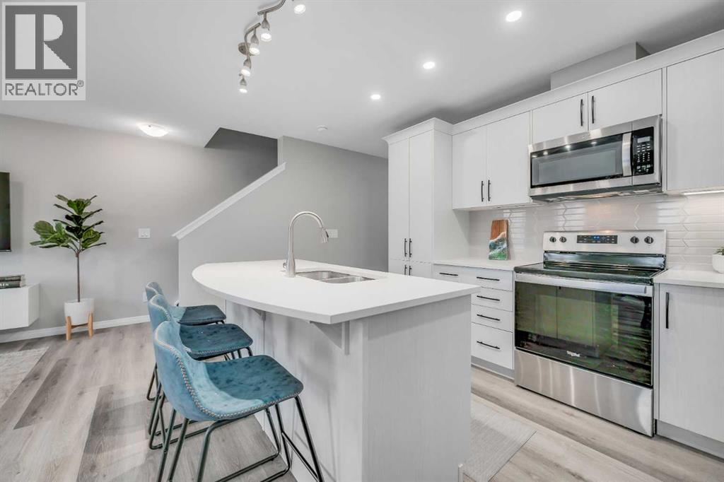 Single Family House for Sale in  Yorkville Boulevard SW Yorkville Calgary 