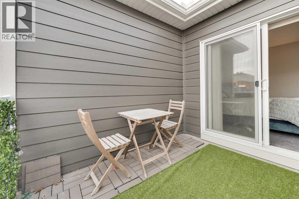 Single Family House for Sale in  Yorkville Boulevard SW Yorkville Calgary 