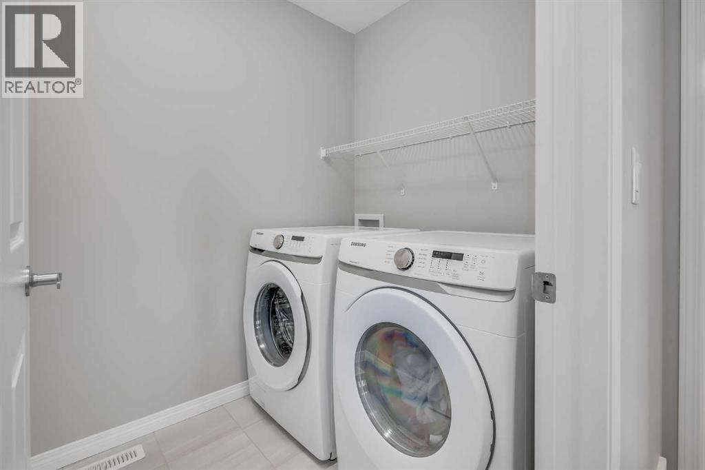 Single Family House for Sale in  Yorkville Boulevard SW Yorkville Calgary 