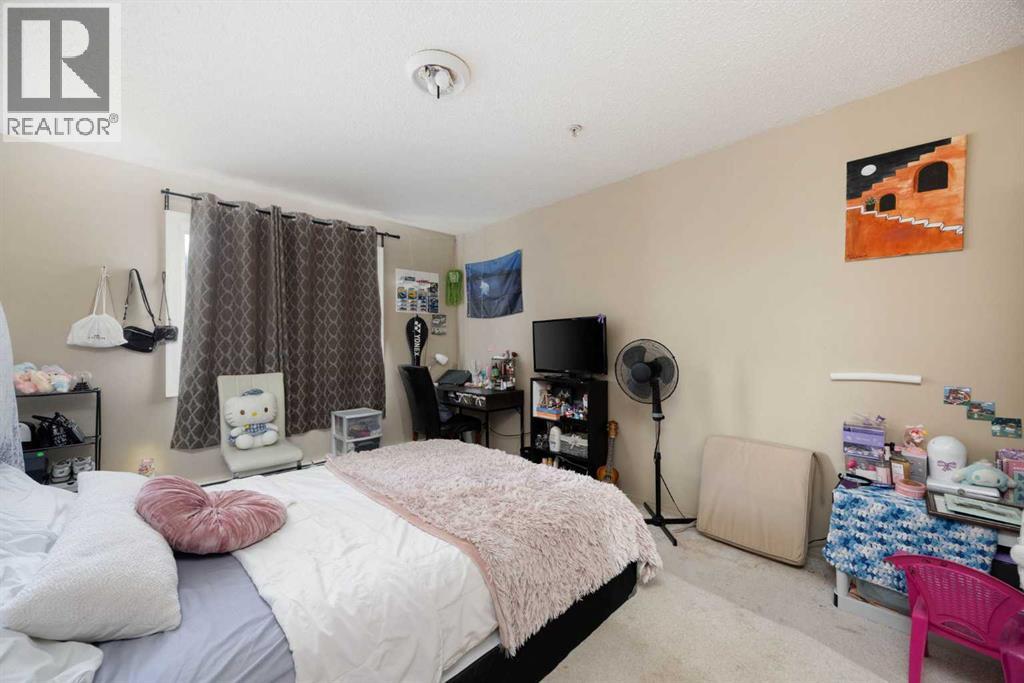 100 Richard Street, Fort McMurray