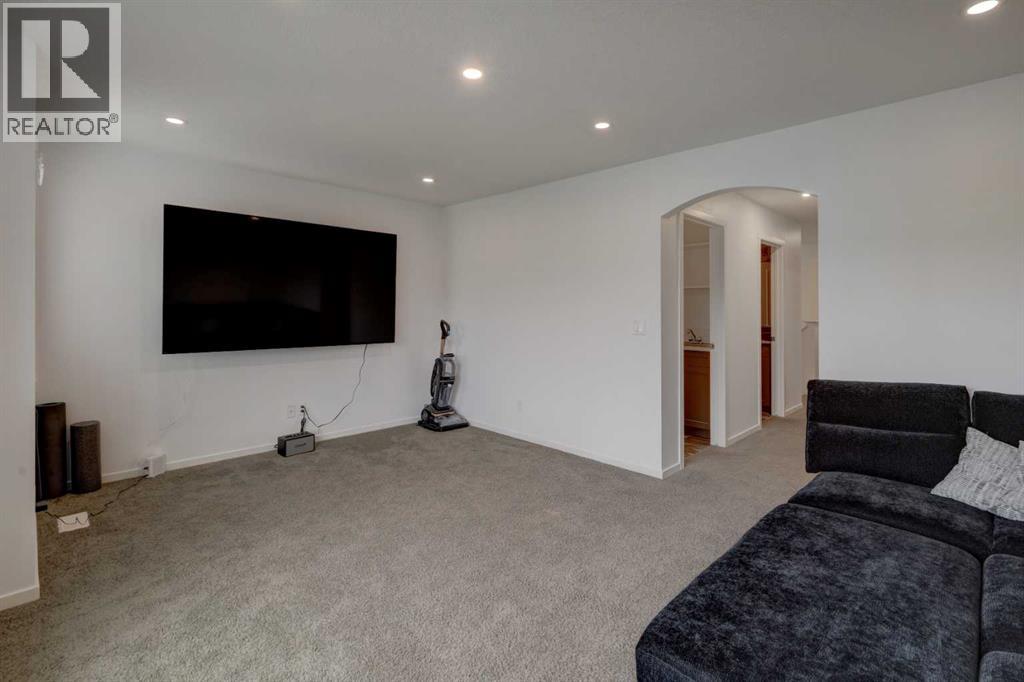 Single Family House for Sale in  Nolancrest Green NW Nolan Hill Calgary 