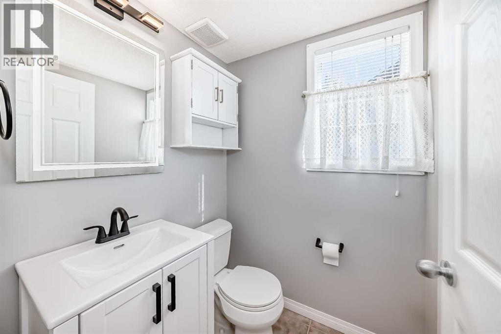 Single Family House for Sale in  Hidden Creek Rise NW Hidden Valley Calgary 