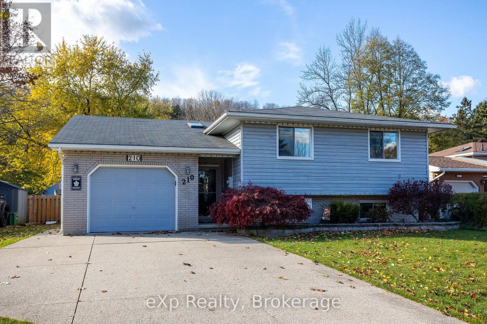 210 5TH A AVENUE W
