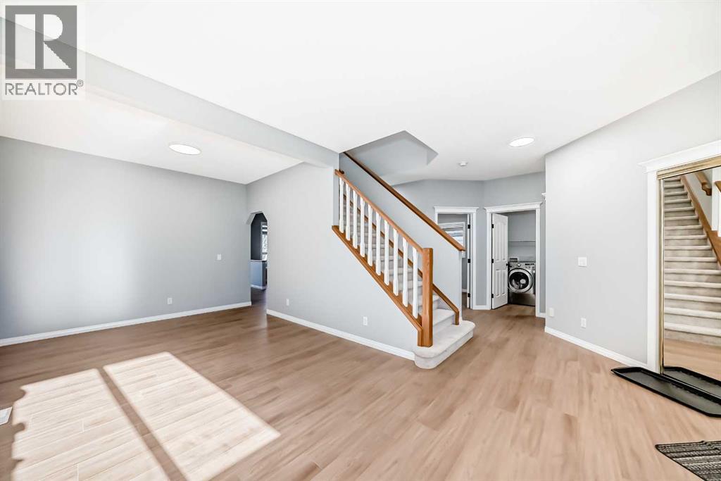 Single Family House for Sale in  Millview Gardens SW Millrise Calgary 