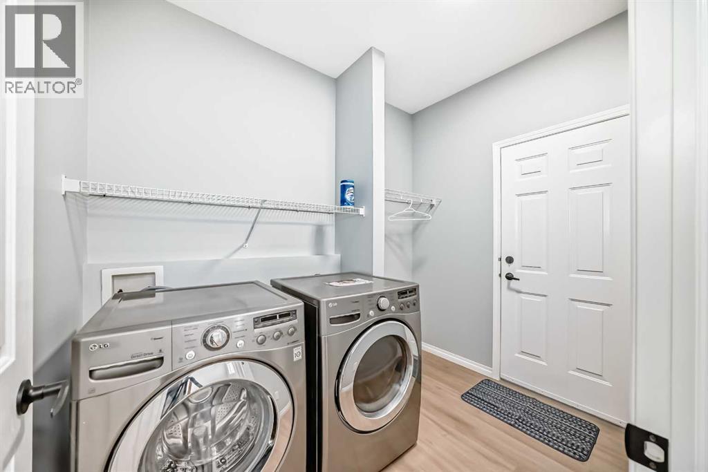 Single Family House for Sale in  Millview Gardens SW Millrise Calgary 