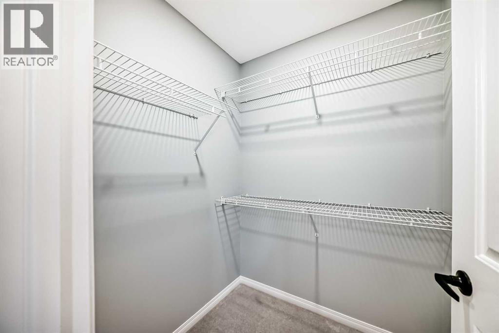 Single Family House for Sale in  Millview Gardens SW Millrise Calgary 