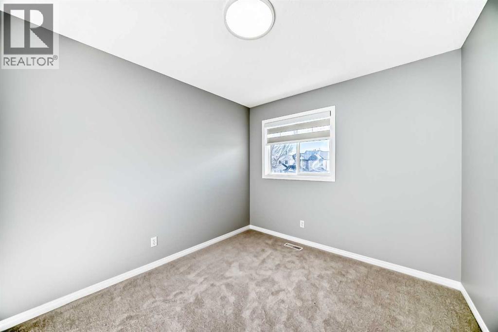 Single Family House for Sale in  Millview Gardens SW Millrise Calgary 