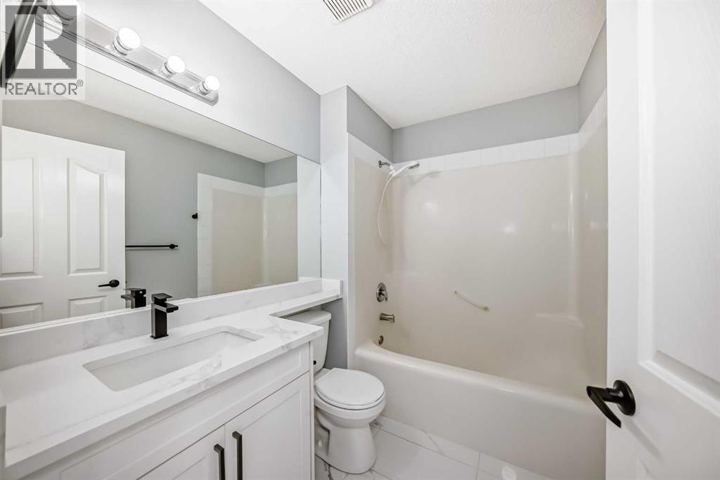 Single Family House for Sale in  Millview Gardens SW Millrise Calgary 