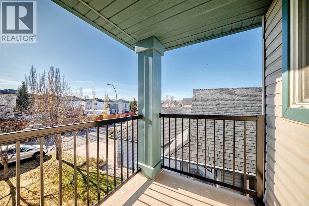 Single Family House for Sale in  Millview Gardens SW Millrise Calgary 