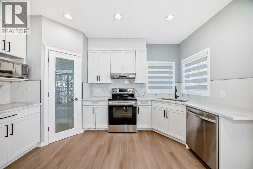 Single Family House for Sale in  Millview Gardens SW Millrise Calgary 