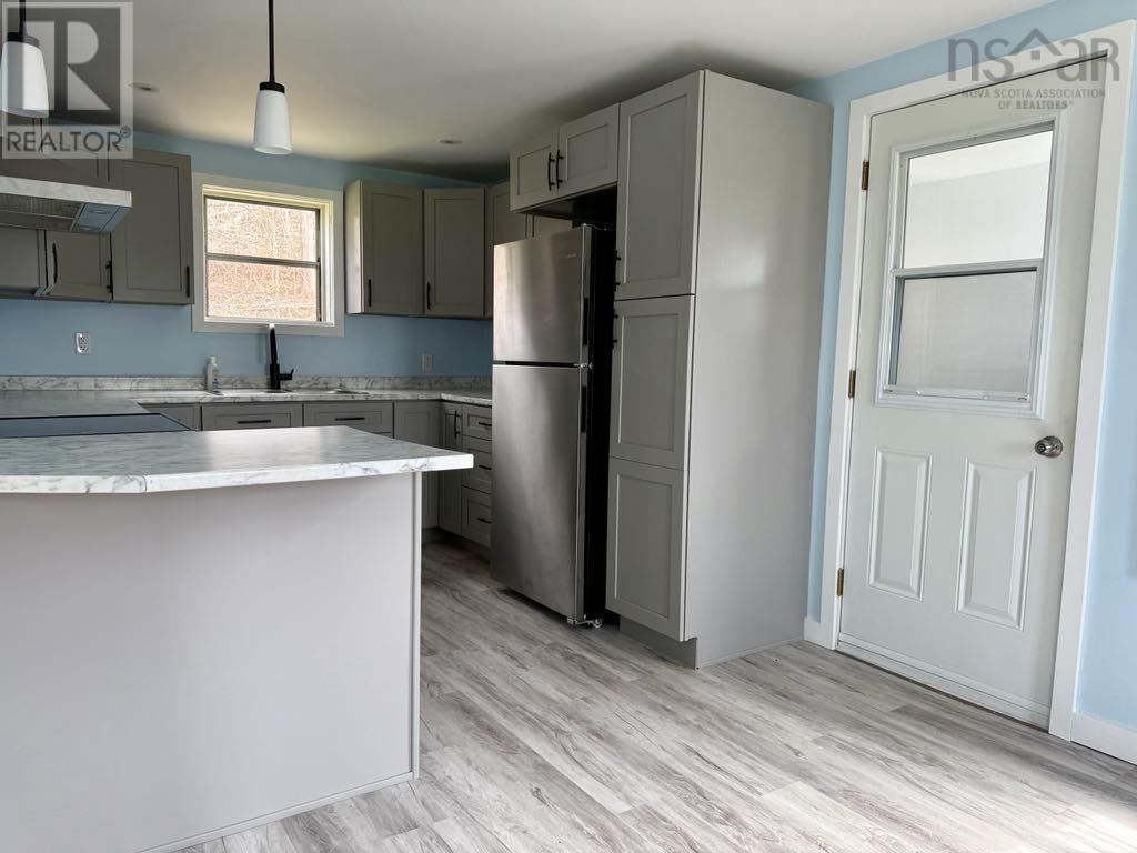 Property 12 of 30 of 5718 Highway 2