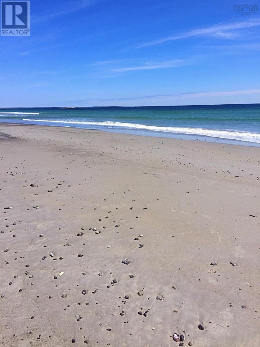 Property 46 of 49 of 3009 Main Street