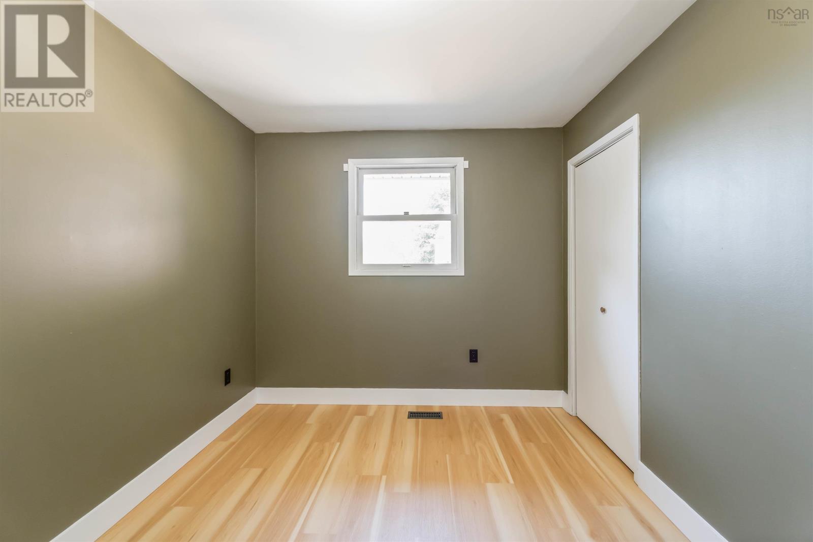 Property 12 of 48 of 265 Black Hole