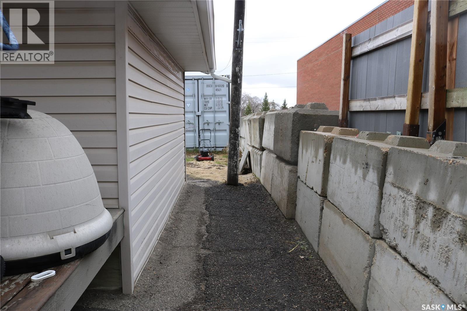 603 Gordon STREET — photo 28