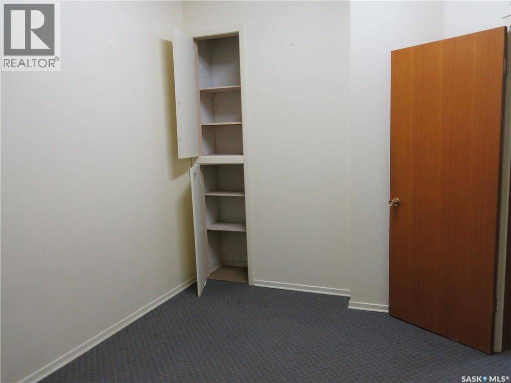 608 Main STREET — photo 15