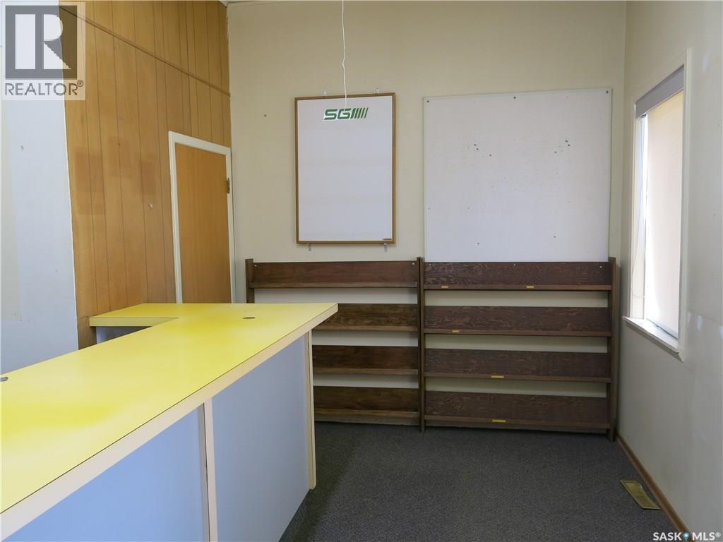 608 Main STREET - Photo 5 of 24, Moosomin, Saskatchewan