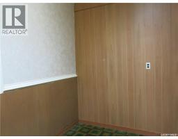 608 Main Street, Moosomin, SK S0G3N0 Photo 11