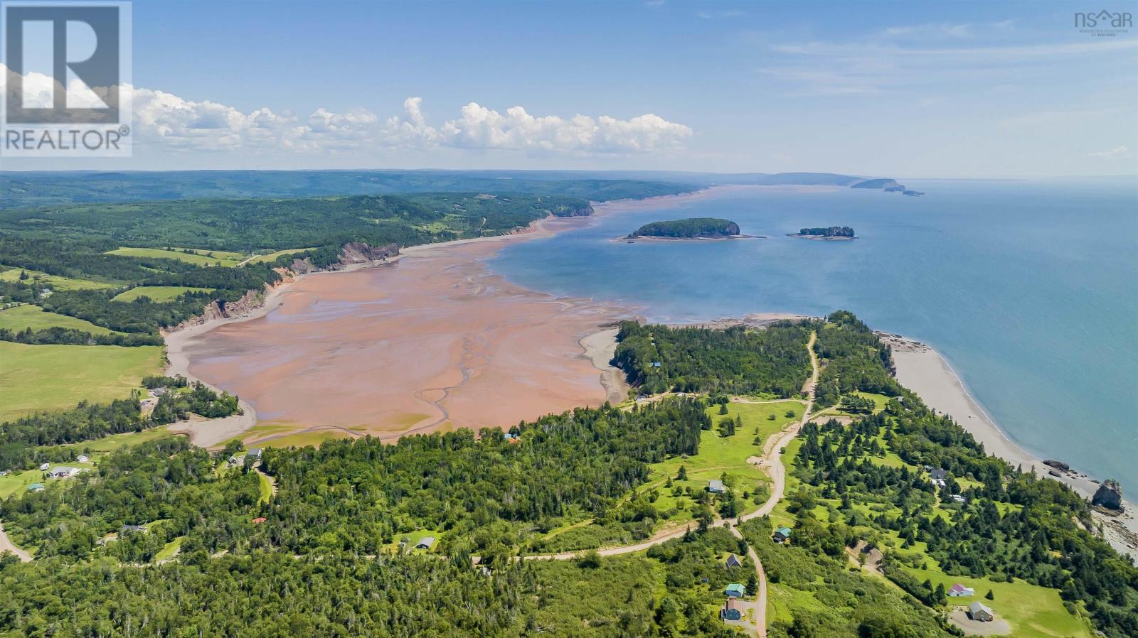 Property 17 of 20 of 18 Mason Hill Road