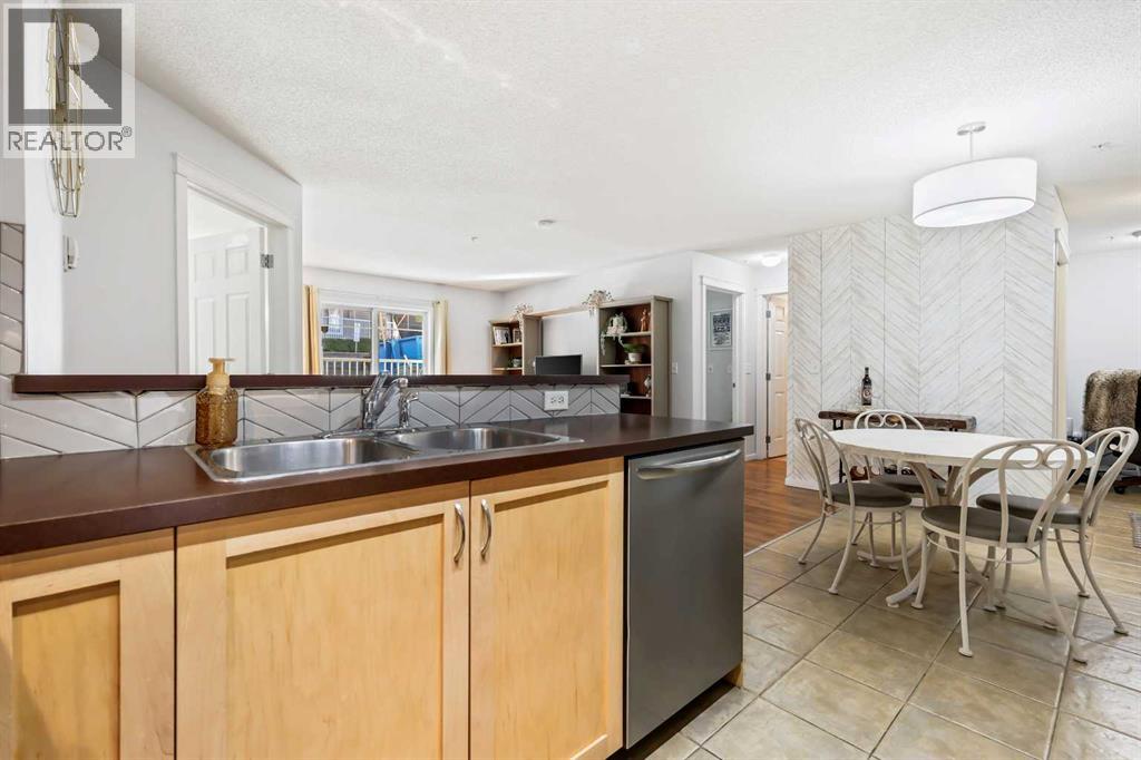 Single Family House for Sale in   Panamount Drive NW Panorama Hills Calgary 