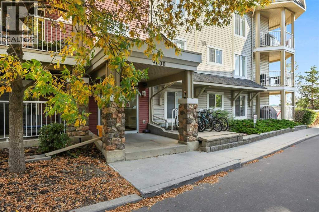 Single Family House for Sale in   Panamount Drive NW Panorama Hills Calgary 