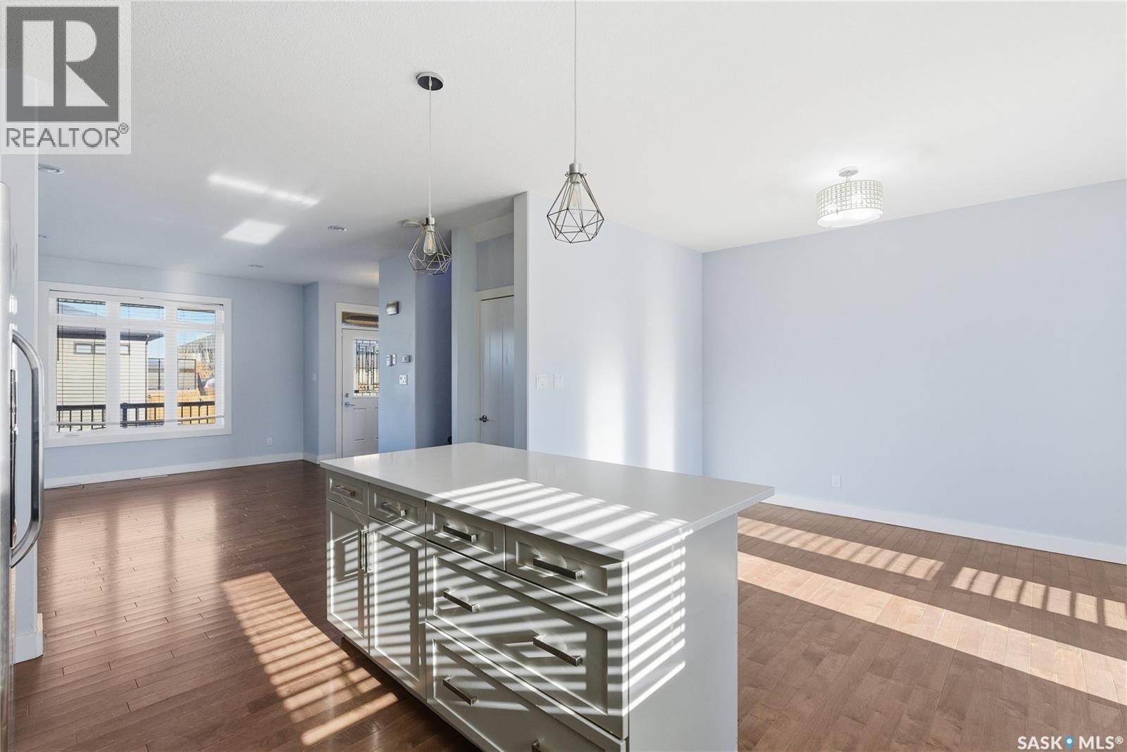 Single Family House 2 Level for Sale in  Kloppenburg CRESCENT Saskatoon 