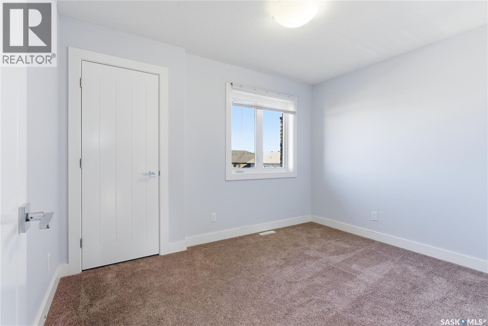 Single Family House 2 Level for Sale in  Kloppenburg CRESCENT Saskatoon 